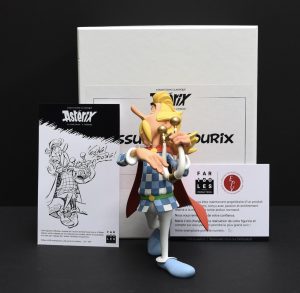 Uderzo • Résine " Assurancetourix " Fariboles productions